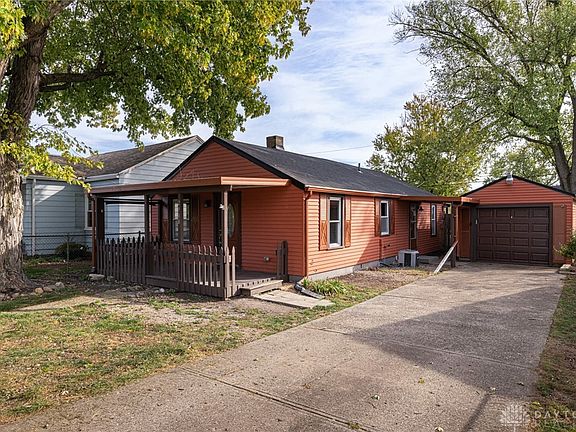 2nd image of 2908 Hoylake Ct