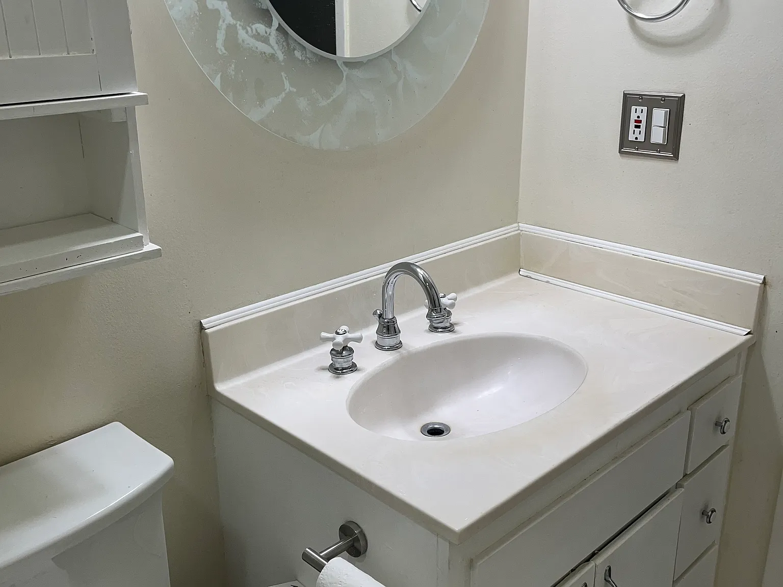 1 bed, 700 sqft, $2,450 — Photo 2