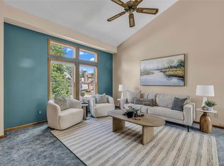 829 Buchanan Lane, Longmont, CO 80504