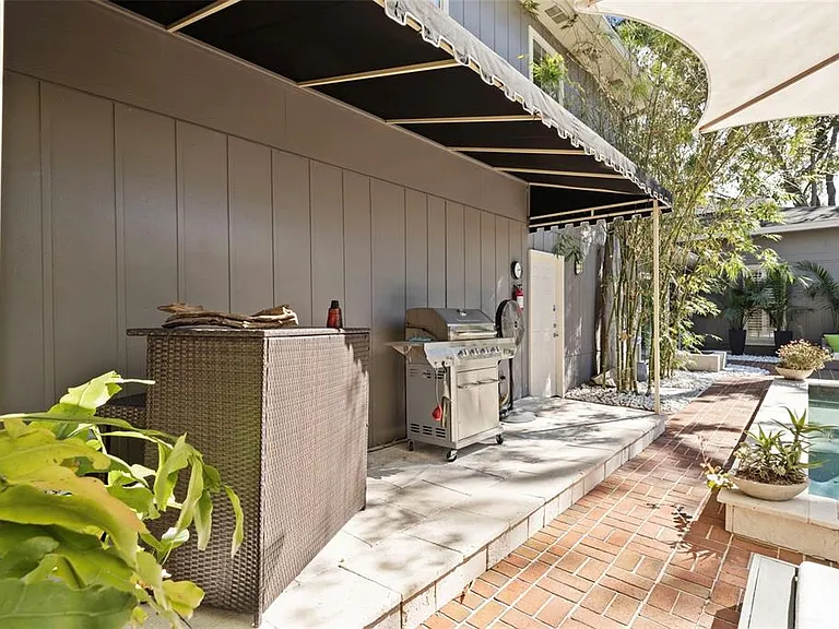3301 W Morrison Ave — Photo 32