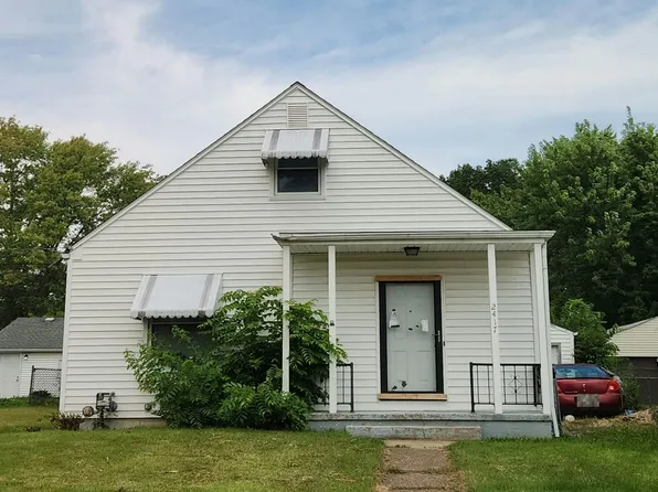 2417 E 37th St, Lorain, OH 44055