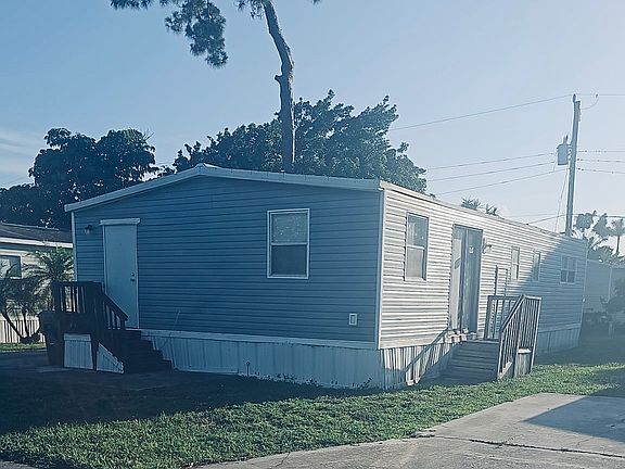3rd image of 58 Lisa Ln #58