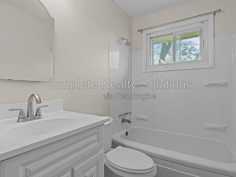 5661 Bermuda Dr — Photo 28