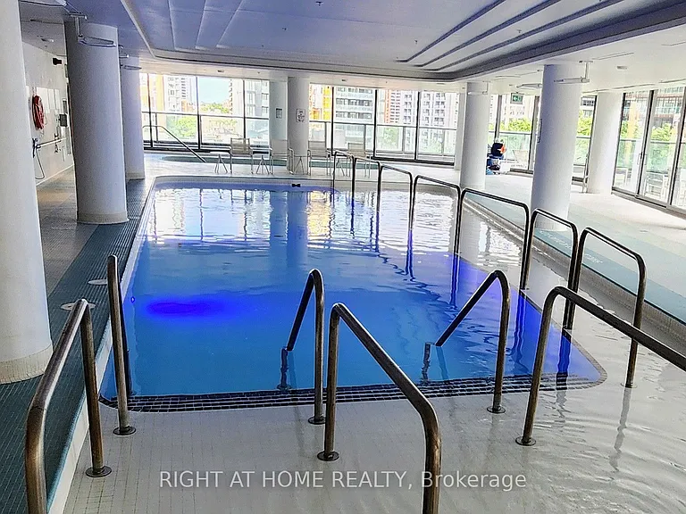 11 Wellesley St W #4301 — Photo 12