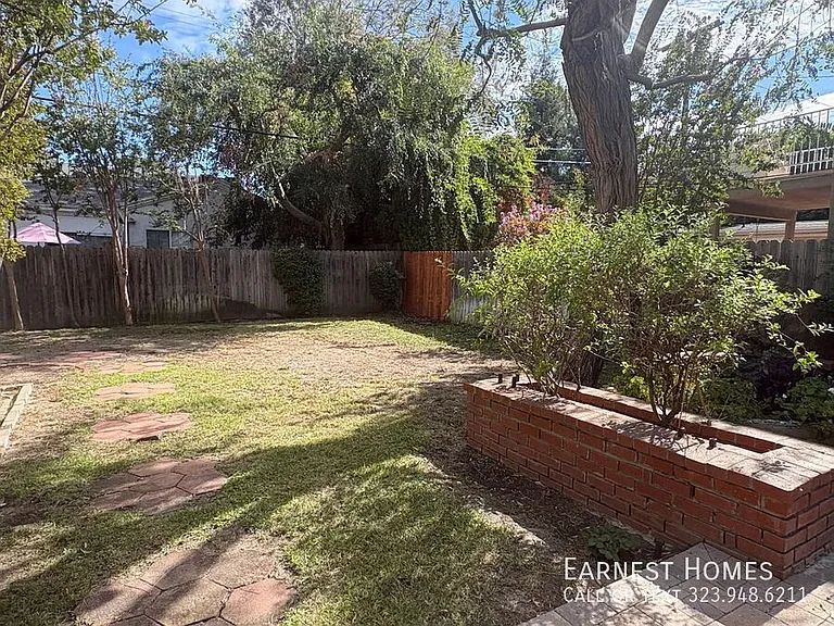 14920 Hesby St — Photo 27