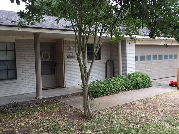 2nd image of 1101 Haines Dr