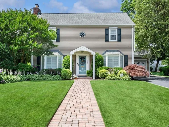 165 Bedell Avenue, Hempstead, NY 11550