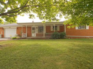 2334 N Sunset Dr, Warsaw, IN 46580