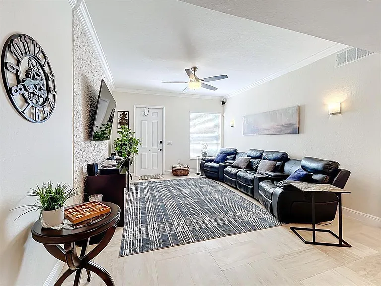 4680 Mimosa Pl #810 — Photo 9
