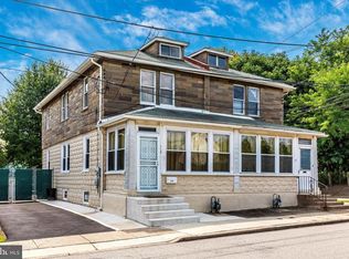 113 Randall St, Crum Lynne, PA 19022
