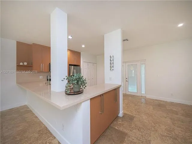 16219 Emerald Cove Rd