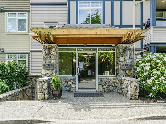3rd image of 1115 Craigflower Rd #206D