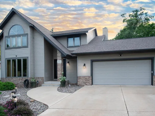 575 Oakridge Dr, Portage, WI 53901