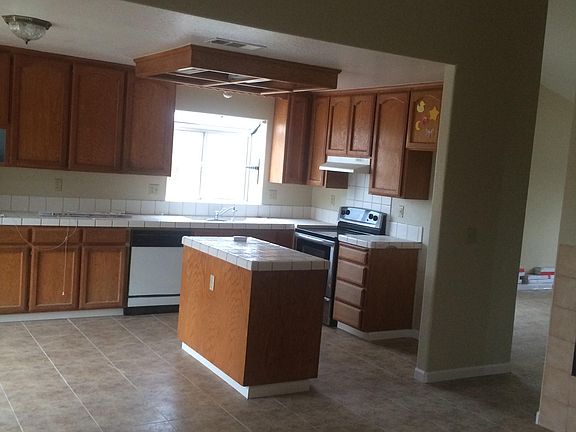 2nd image of 4301 Gastonbury Ct