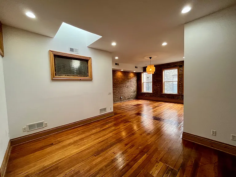 216 N Center St #2 — Photo 17