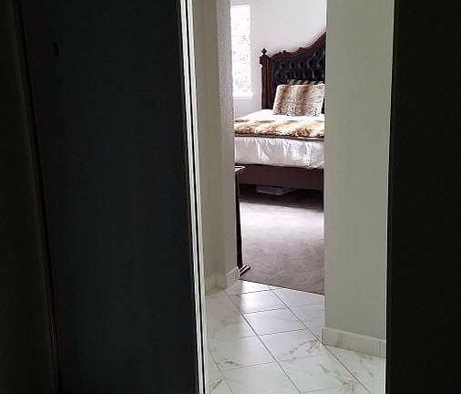 3rd image of 729 Monarch Ct