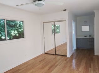 6943 Balcom Ave, Reseda, CA 91335