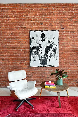 Sold by Compass | media 7