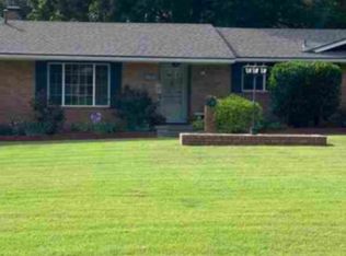 1600 N Pecan Rd, Ponca City, OK 74604