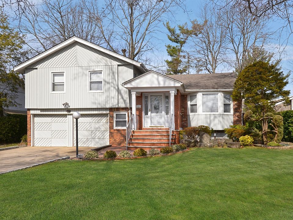 1st image of 142 Country Village Ln