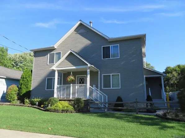 145 Caledonia St APT 1E, Lockport, NY 14094