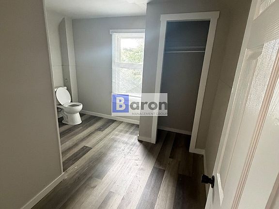 2nd image of 1014 Obrien St