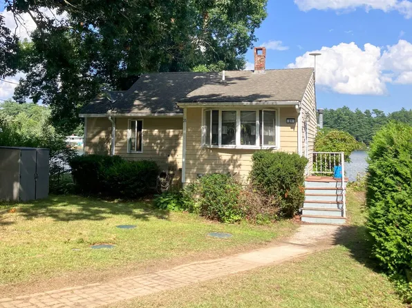 21 Furnace Rd, Pembroke, MA 02359