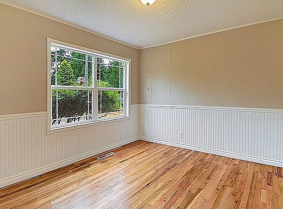 Hardwood floor at Master bedroom