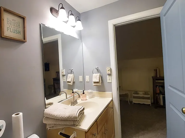 582 State St #1 — Photo 28