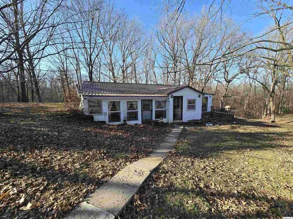 2219 N 1350th Ave, Camp Point, IL 62320