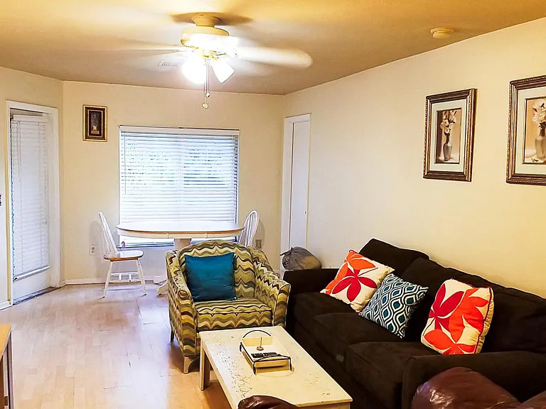4000 SW 23rd St #5304 — Photo 8