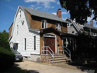 1st image of 443 Maren St