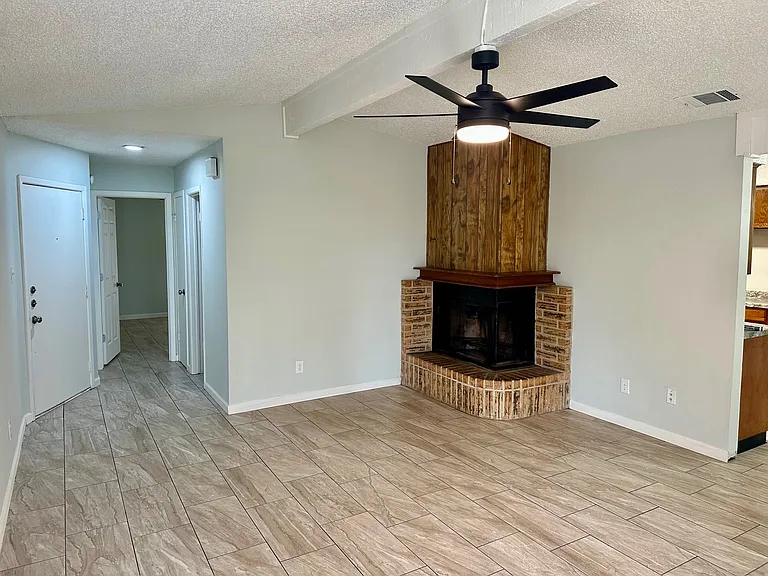 1307 Barbara Dr #B — Photo 10