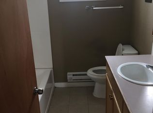 404 Klickitat Ave APT 1, Lyle, WA 98635