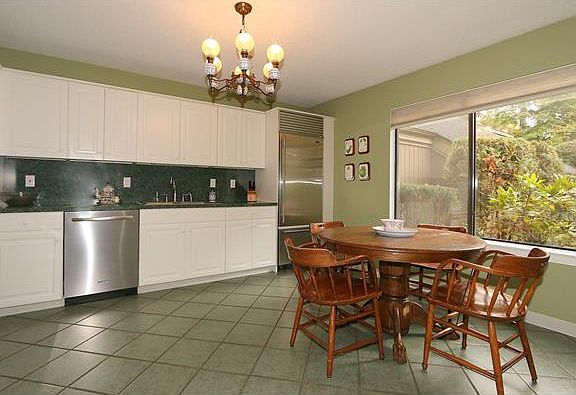 3rd image of 429 Heritage Hills B #B
