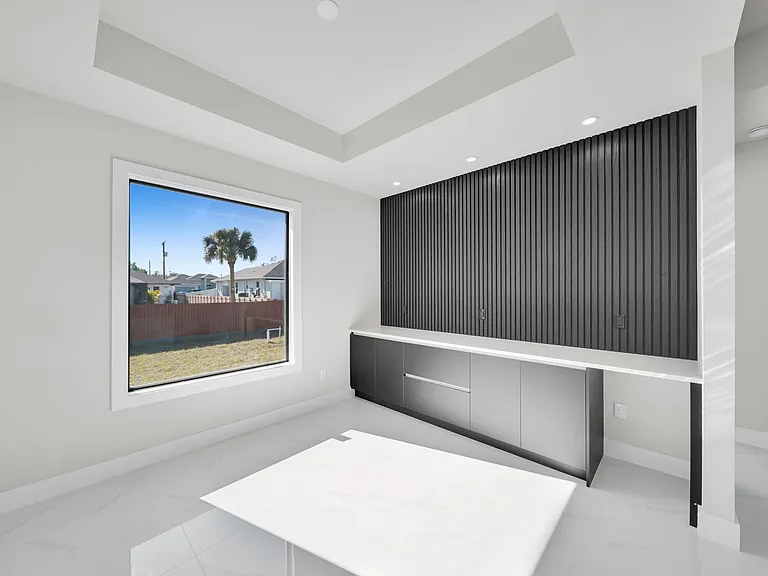 2913 14th St W — Photo 10