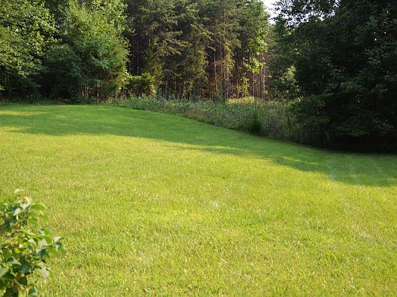 5th image of 100 James River Pl