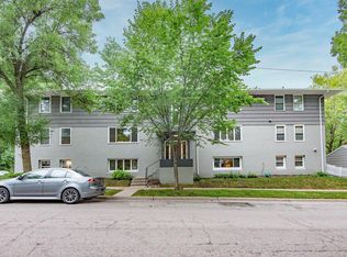 45 Albert St S APT 1, Saint Paul, MN 55105