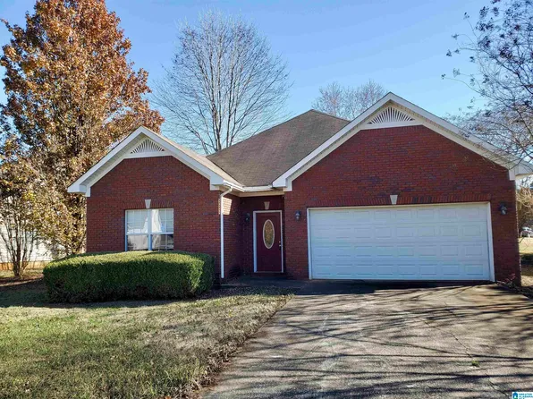 5012 Candle Brook Pl, Bessemer, AL 35022