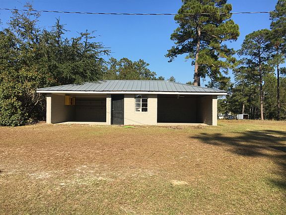 Shop included with property