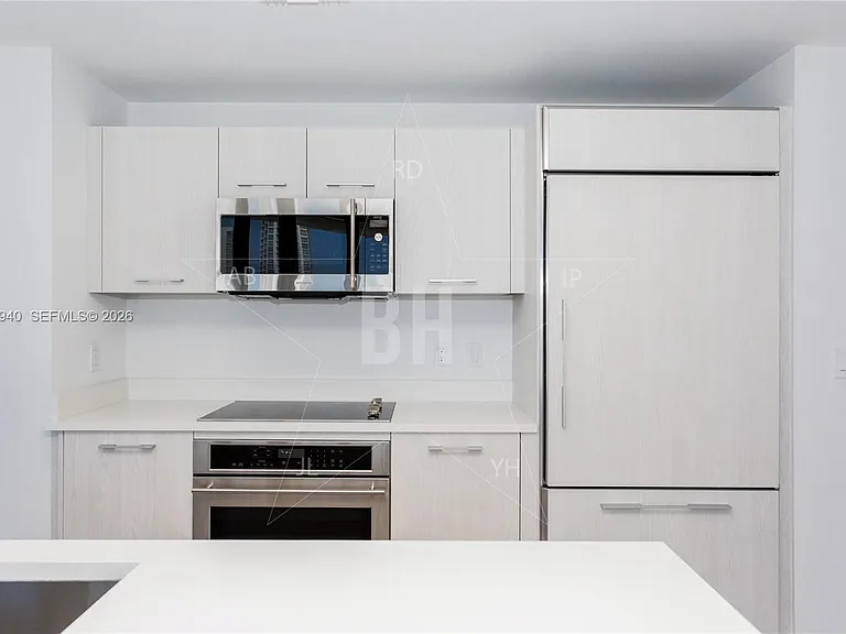 45 SW 9th St #1603 — Photo 5