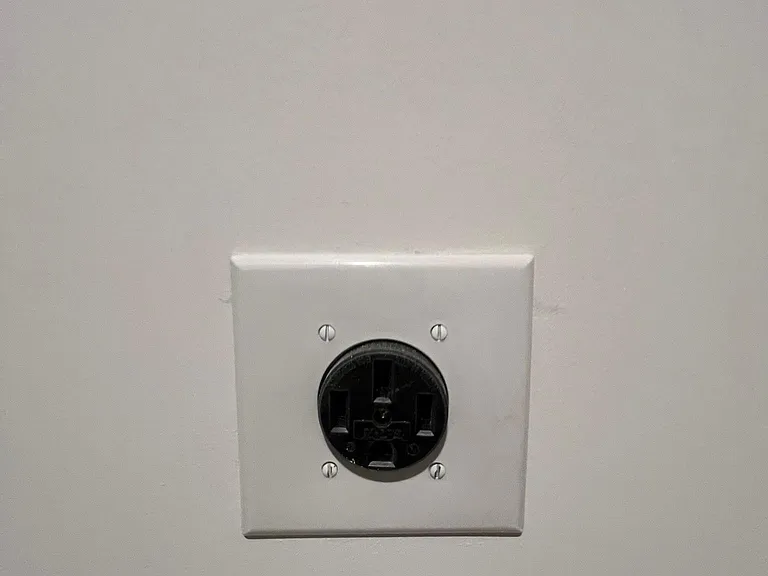 Tesla or any Electric Car Compatible Electric Charger