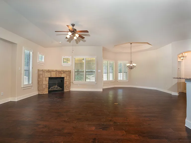 210 Rivulet Ln — Photo 7