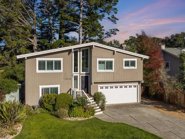 3210 Mulberry Dr, Soquel, CA 95073