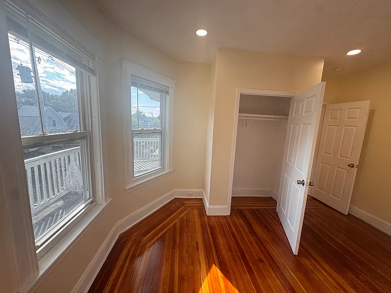 43 Conwell Ave #2 — Photo 7