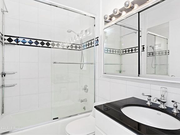 5th image of 2021 Broadway #26F