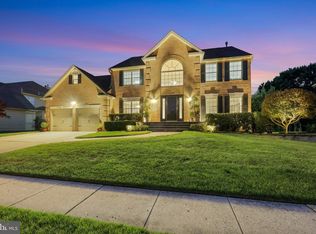 128 Renaissance Dr, Cherry Hill, NJ 08003