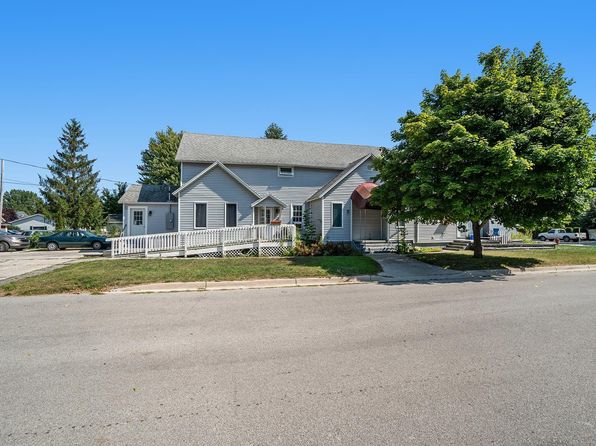 803 Forest Ave, Frankfort, MI 49635