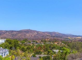 10671 Equestrian Dr, Santa Ana, CA 92705