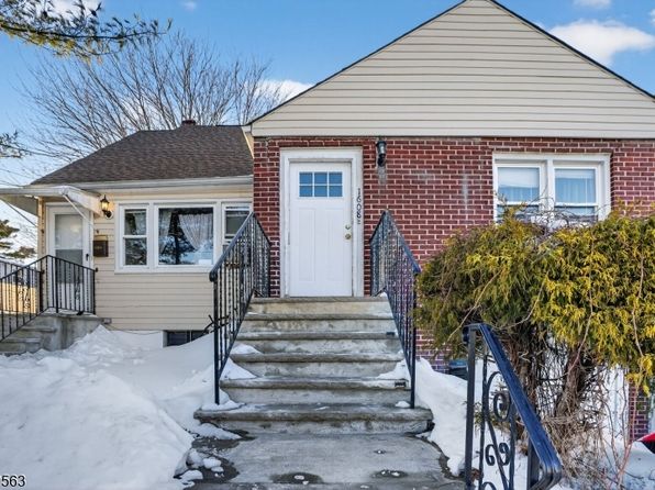 1608 Van Ness Ter #2